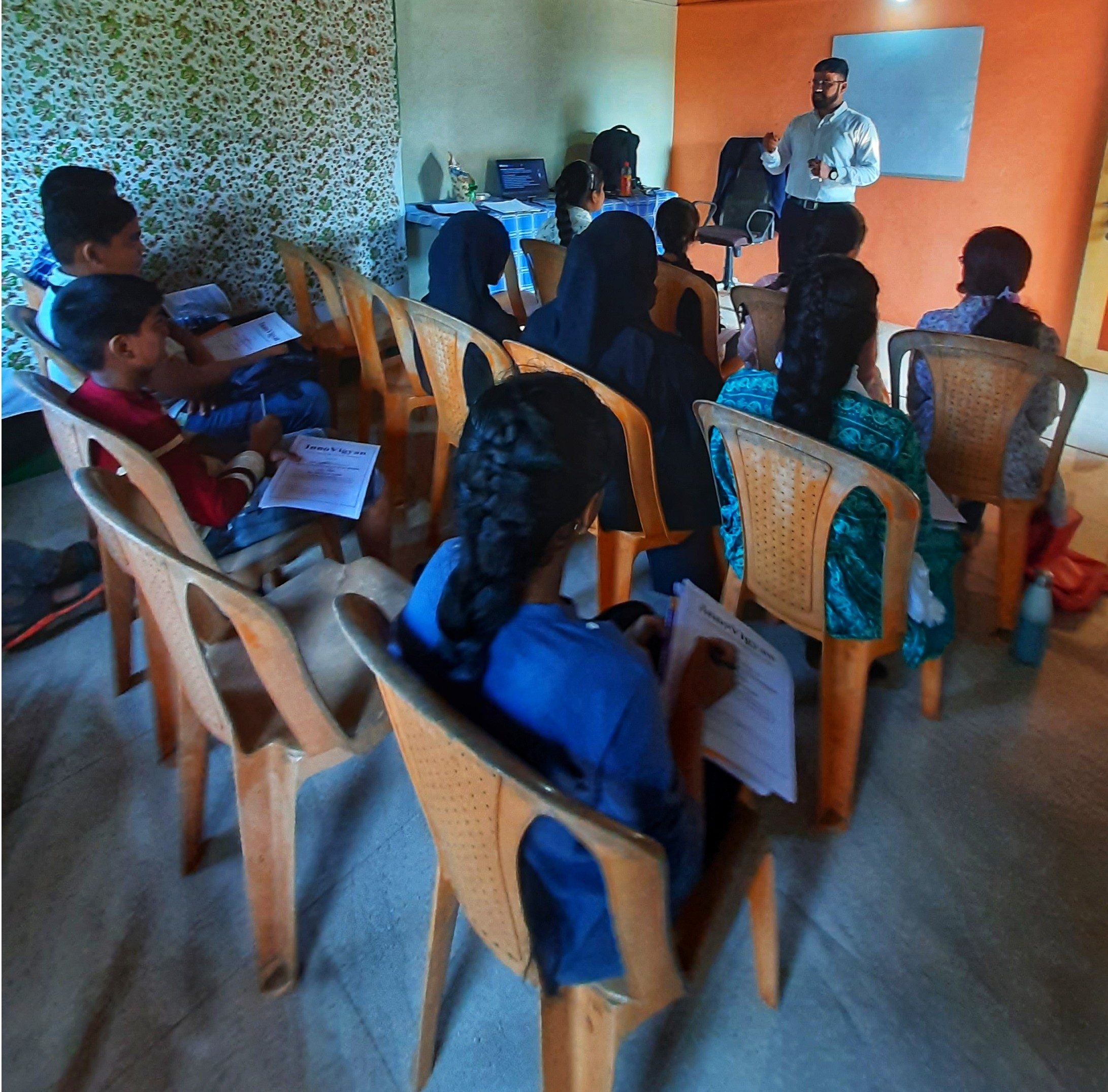 Interactive session at InnoVigyan career counseling workshop