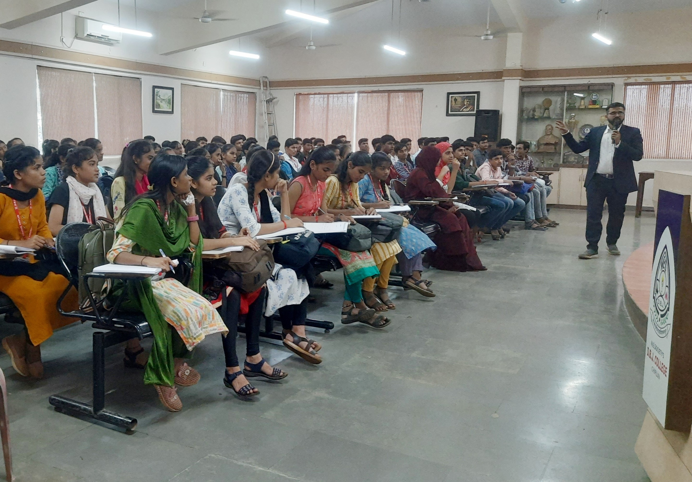 Interactive session at InnoVigyan career counseling workshop